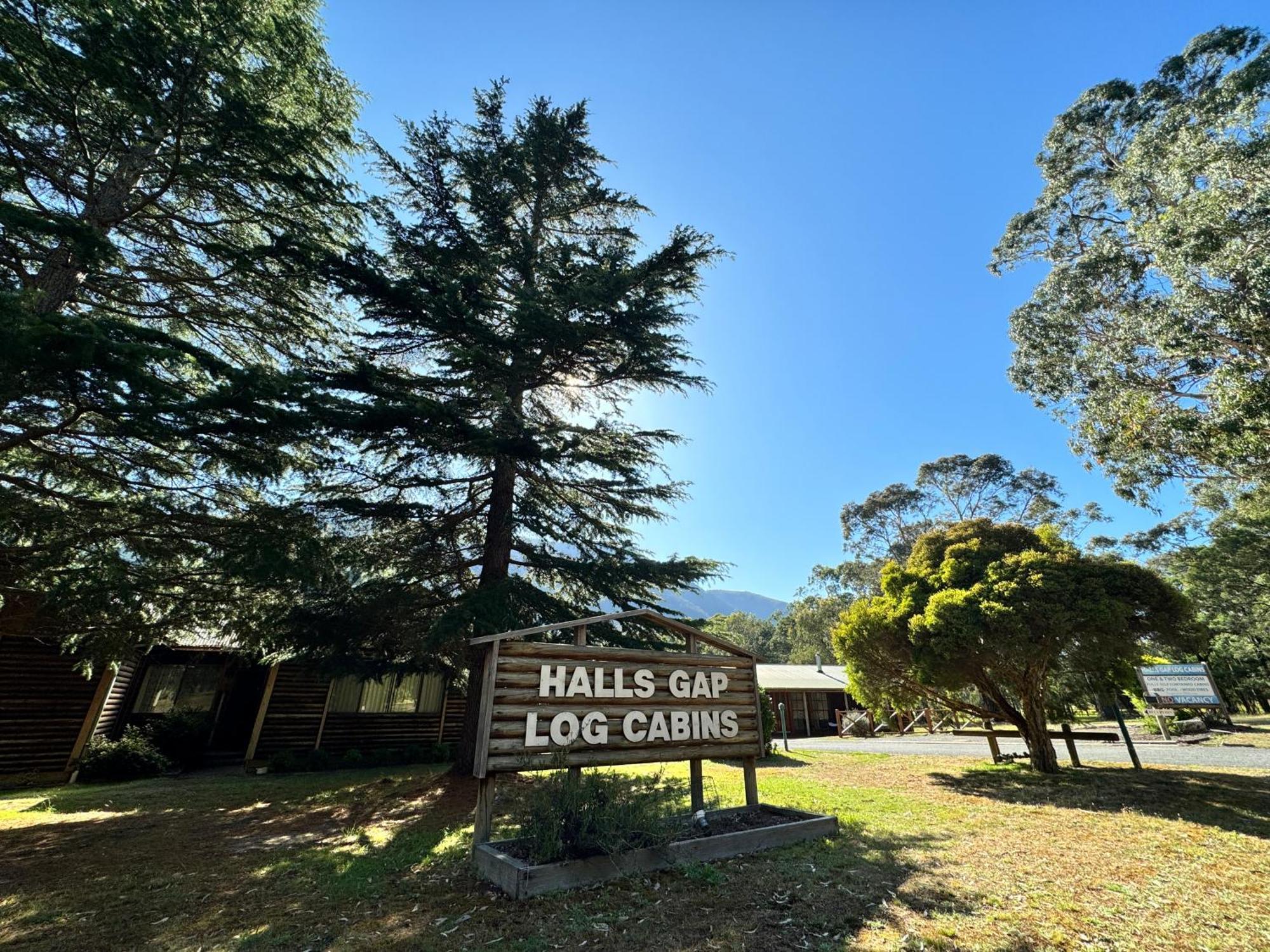 Halls Gap Log Cabins Exterior photo